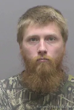 Mugshot of MATTHEW AARON MULLINS