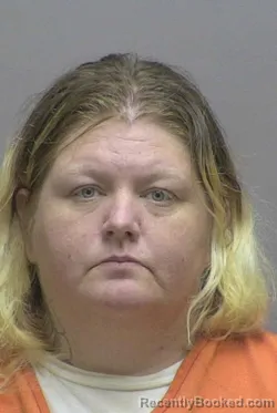 Mugshot of APRIL MARIE SMITH