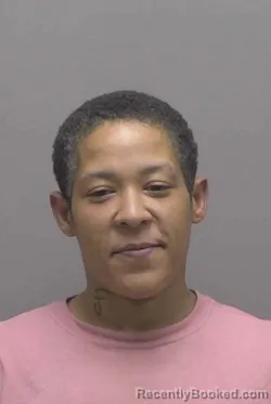 Mugshot of LASHAUNDA DESIREE WHITENER