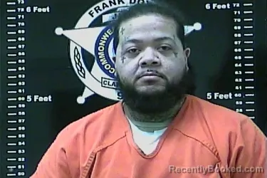 Mugshot of DAEORIONTRELLES S HURT