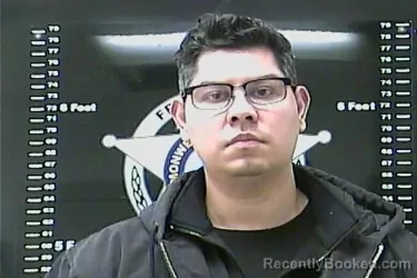 Mugshot of JULIO GERARDO GONZALEZ-ABRACA