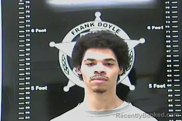 Mugshot of JAYDON T MILLER