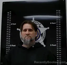 Mugshot of MICHAEL SHAWN ROBERTS booked in Clark County, Kentucky on April 23, 2026