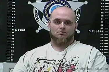 Mugshot of TAYLEN H SHOWALTER