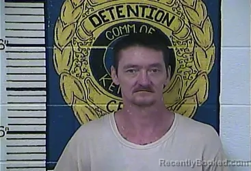 Mugshot of KENNY WAGES booked in Clay County, Kentucky on March 31, 2026