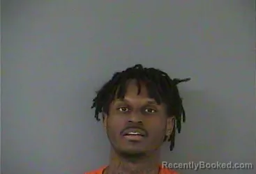 Mugshot of Dwight Mason