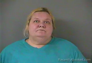 Mugshot of Mary Beth Belt