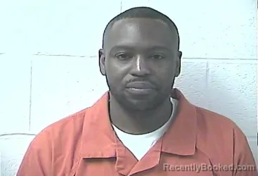 Mugshot of ANTWAN MARKEITH ORR booked in Daviess County, Kentucky on May 16, 2026