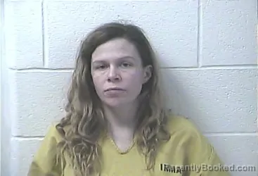 Mugshot of ALYSSA LEE TURNER booked in Daviess County, Kentucky on March 25, 2026