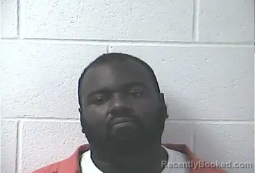 Mugshot of Deonte Cortezz Holland booked in Daviess County, Kentucky on August 25, 2026
