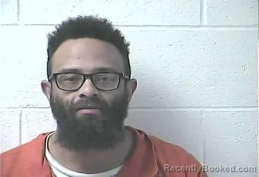 Mugshot of ERIK HODGE MARTIN