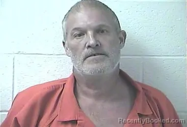 Mugshot of Eric Stephen White booked in Daviess County, Kentucky on August 29, 2026