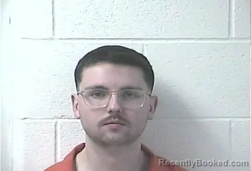 Mugshot of JUSTIN L HOLDER