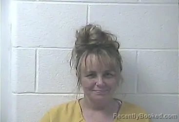Mugshot of KATRINA FAYE LASTER booked in Daviess County, Kentucky on June 3, 2026