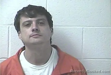 Mugshot of LOGAN MITCHELL DRAKE booked in Daviess County, Kentucky on May 27, 2026