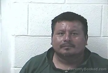 Mugshot of MARIO ALBERTO RAMIREZ-HERNANDEZ booked in Daviess County, Kentucky on July 6, 2026