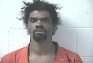 Mugshot of QUINTON LAMONT CRITE booked in Daviess County, Kentucky on April 2, 2026