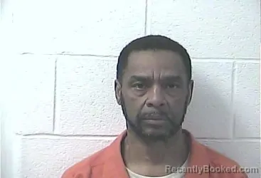 Mugshot of WAYNE ALLEN SULLIVAN booked in Daviess County, Kentucky on May 6, 2026