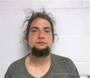 Mugshot of CHRISTOPHER LYNN HILL