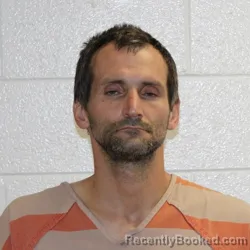 Mugshot of BRANDON PAUL CARRIER booked in Grant County, Kentucky on April 24, 2026