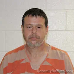 Mugshot of DAVID LILBURN JONES booked in Grant County, Kentucky on April 29, 2026