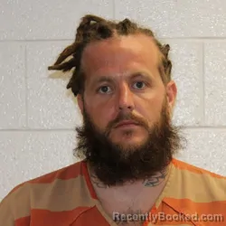 Mugshot of JOSHUA WAYNE SMITH booked in Grant County, Kentucky on July 1, 2026