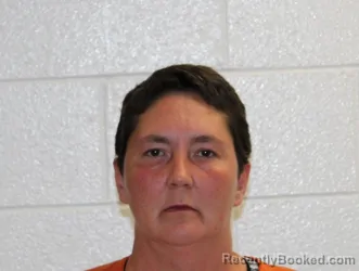 Mugshot of KIMBERLY NICOLE MILLER booked in Grant County, Kentucky on April 20, 2026