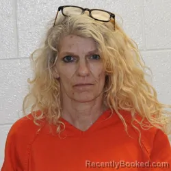 Mugshot of MARSHA DAWN HUNLEY booked in Grant County, Kentucky on April 18, 2026