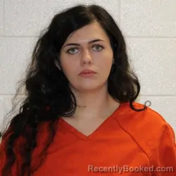 Mugshot of MARIAH PAIGE MULLINS