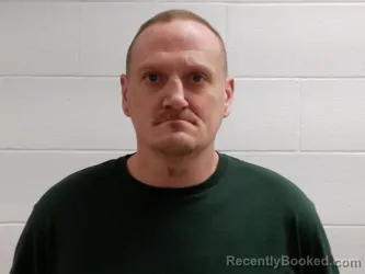 Mugshot of NICHOLAS RYAN ASHCRAFT booked in Grant County, Kentucky on April 22, 2026