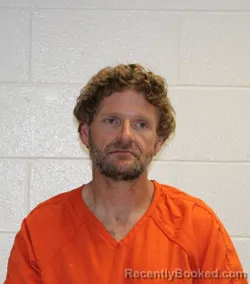 Mugshot of PAUL FRANKLIN LEVART JR
