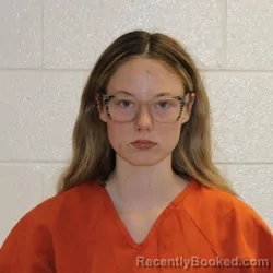 Mugshot of Sydney Lee Lowe booked in Grant County, Kentucky on August 9, 2026