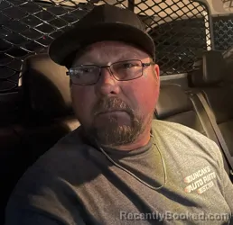 Mugshot of JUSTIN NATHAN MANNING