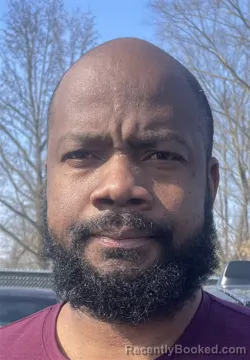 Mugshot of DERONEY FACEY