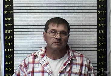 Mugshot of JEFF SPRAGGS booked in Graves County, Kentucky on April 2, 2026