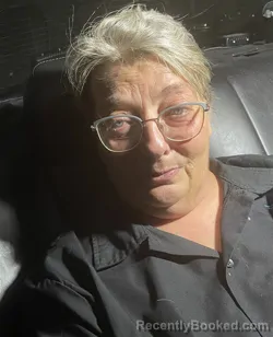 Mugshot of VALERIE D YARBROUGH booked in Graves County, Kentucky on April 21, 2026