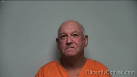 Mugshot of Allen Royce booked in Graves County, Kentucky on October 19, 2026