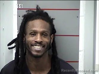 Mugshot of CORNELL GIST