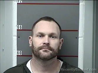 Mugshot of JUSTIN TYLER HORTON booked in Grayson County, Kentucky on April 27, 2026