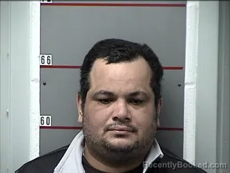 Mugshot of YAN CARLOS ARIAS COLLS