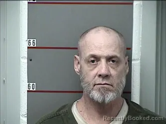 Mugshot of DARRIN POWELL