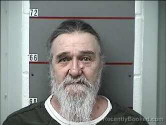 Mugshot of LUCAS MAIDEN