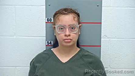 Mugshot of MAYLEHT SARAI PAZ MURCIA