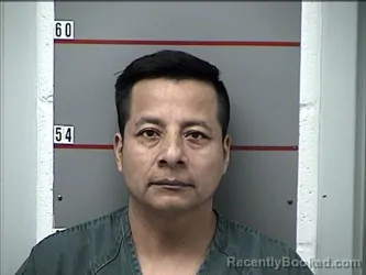 Mugshot of NELGIO TOVIAS DELEON-PEREZ