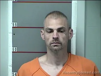 Mugshot of BRANDON D EDWARDS