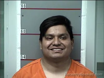 Mugshot of CARLOS VASQUEZ