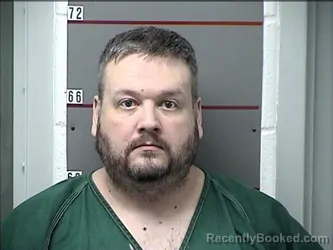 Mugshot of RYAN PATRICK GARRETT booked in Grayson County, Kentucky on March 30, 2026