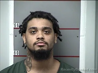 Mugshot of KAMAL DAMIEN EDWARDS booked in Grayson County, Kentucky on March 31, 2026