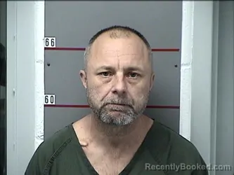 Mugshot of MICHAEL SR WALKER booked in Grayson County, Kentucky on April 22, 2026