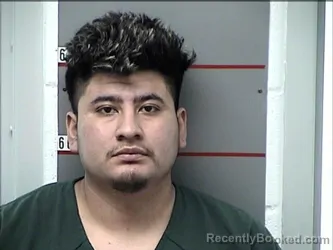 Mugshot of NOE ALBERTO JIMENEZ-SALINAS booked in Grayson County, Kentucky on April 23, 2026